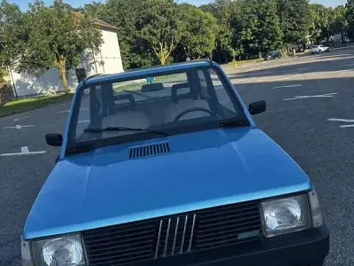 Usata Fiat 750 S 34 CV (25 kW) 1990 Bluazzurro Berlina