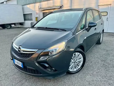 Usata Opel Zafira 136 CV (100 kW) 2016 Marrone Monovolume