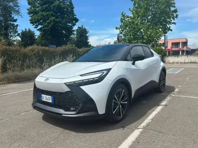 Usata Toyota C-HR
