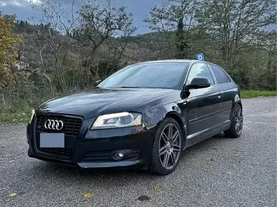 Gebraucht Audi A3 S-Line 140 PS (102 kW) 2010 Schwarz Kleinwagen