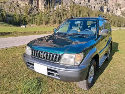 Usata Toyota Land Cruiser 204 CV (150 kW) 1998 Verde SUV