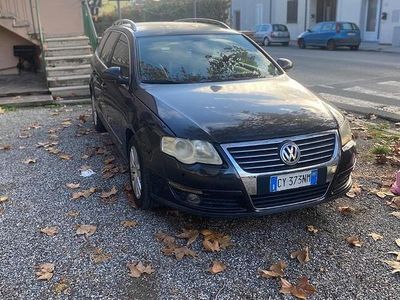 Usata VW Passat 2006 Blu Station wagon