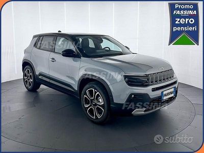 Nuova Jeep Avenger Altitude 100 CV (73 kW) 2025 Grigio SUV