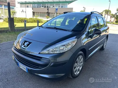 Usata Peugeot 308 109 CV (80 kW) 2009 Grigio Station wagon