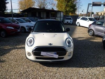 Usata Mini ONE 75 CV (55 kW) 2015 Bianco Utilitaria