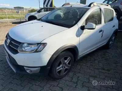 Brugt Dacia Sandero Ambiance 90 HK (66 kW) 2016 Hvid Sedan