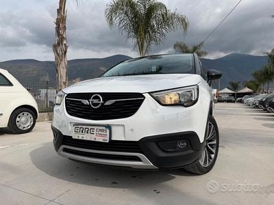 Usata Opel Crossland X 99 CV (72 kW) 2017 Bianco SUV