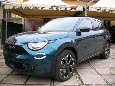 Usata Fiat 600 La Prima 101 CV (74 kW) 2025 Verde SUV