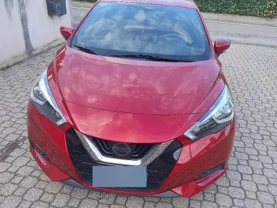 Usata Nissan Micra Acenta 90 CV (66 kW) 2019 Rosso Utilitaria