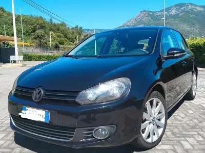 Usata VW Golf VII Comfortline 105 CV (77 kW) 2012 Nero Berlina