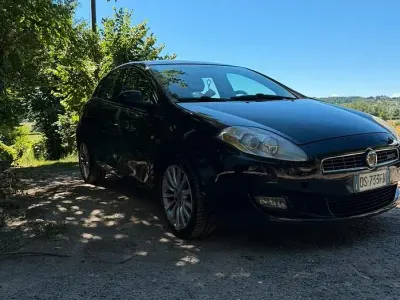 Usata Fiat Bravo 105 CV (77 kW) 2009 Utilitaria