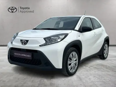 Usata Toyota Aygo X Active 72 CV (52 kW) 2023 Bianco SUV