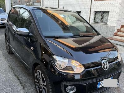 Usata VW up! Highline 75 CV (55 kW) 2016 Utilitaria