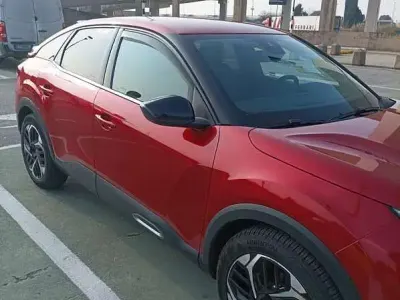 Usata Citroën C4 PureTech 131 CV (96 kW) 2025 Rosso SUV
