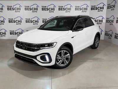 Usata VW T-Roc R-line 150 CV (110 kW) 2025 Blu petrolio SUV