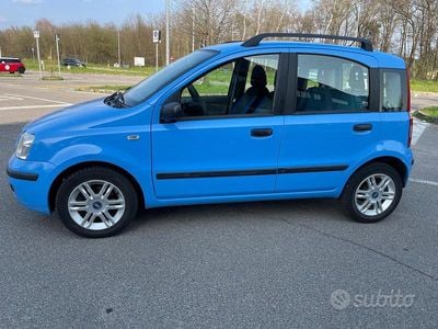 Usata Fiat Panda Dynamic 60 CV (44 kW) 2005 Blu Utilitaria