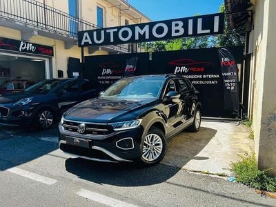 Usata VW T-Roc R-line 150 CV (110 kW) 2024 Nero(met.) SUV