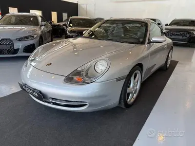 Usata Porsche 911 Carrera 299 CV (219 kW) 1998 Grigio Coupé