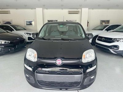 Usata Fiat Panda Lounge 69 CV (50 kW) 2018 Nero met Utilitaria