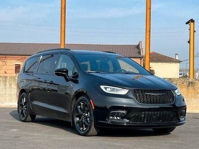 Usata Chrysler Pacifica Limited 287 CV (211 kW) 2024 Nero SUV