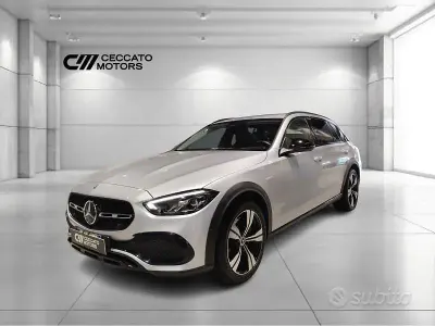 Usata Mercedes C220 Premium 200 CV (147 kW) 2022 Argento Station wagon