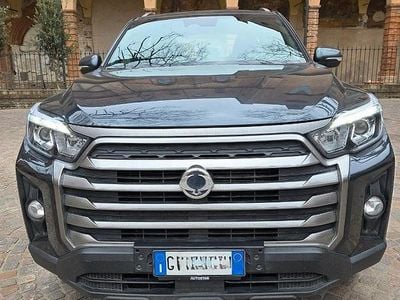 Usata Ssangyong (KGM) Rexton 202 CV (148 kW) 2024 Nero SUV