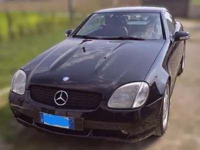 Usata Mercedes SLK320 AMG 218 CV (160 kW) 2001 Nero Cabrio