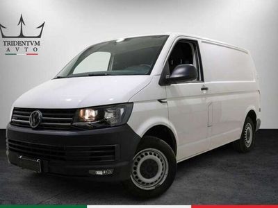 VW Transporter