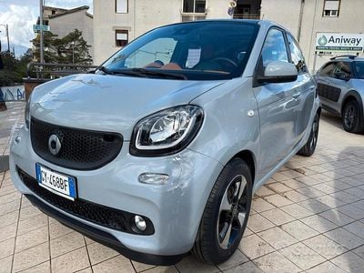 Usata Smart ForFour 71 CV (52 kW) 2016 Grigio Utilitaria