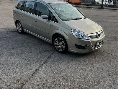 Occasion Opel Zafira 2008 Gris Monospace