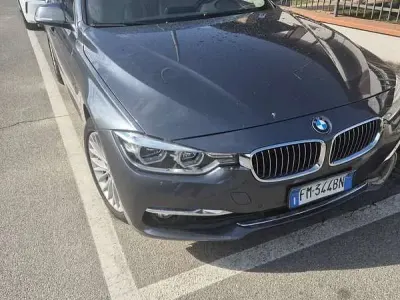 Usata BMW 318 Luxury Line 150 CV (110 kW) 2017 Station wagon