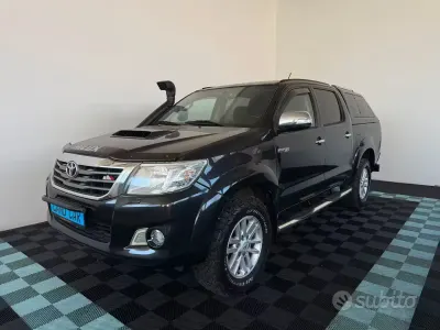 Usata Toyota HiLux 171 CV (125 kW) 2012 Nero Pick-up