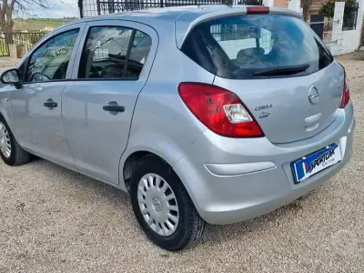 Usata Opel Corsa 95 CV (69 kW) 2013 Grigio Utilitaria