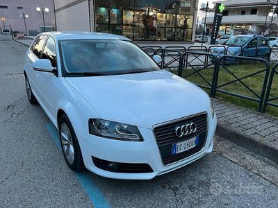 usata Audi A3 A3 1.6 TDI 90 CV CR F.AP. Attraction