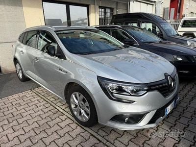 Usata Renault Mégane GrandTour Business 116 CV (85 kW) 2020 Grigio Station wagon
