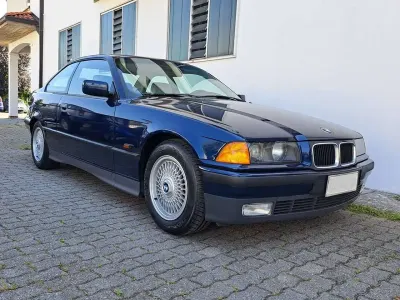 Usata BMW 325 192 CV (141 kW) 1994 Blu/azzurro Coupé