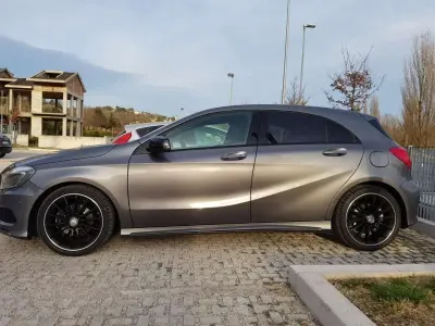 Usata Mercedes A180 Premium 109 CV (80 kW) 2015 Utilitaria