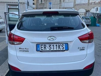 Usata Hyundai ix35 136 CV (100 kW) 2013 Bianco SUV