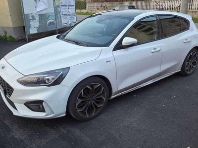 Usata Ford Focus ST-Line 125 CV (91 kW) 2020 Bianco Berlina