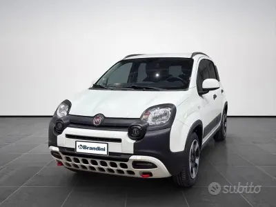 Usata Fiat Panda Cross Cross 70 CV (51 kW) 2024 Bianco Utilitaria