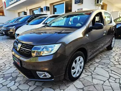 Usata Dacia Sandero Comfort 75 CV (55 kW) 2018 Berlina