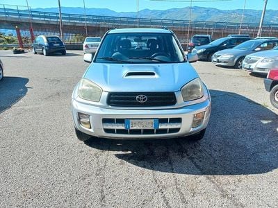 Usata Toyota RAV4 Sol 116 CV (85 kW) 2002 Grigio SUV