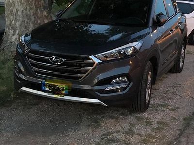 Usata Hyundai Tucson 141 CV (103 kW) 2016 Grigio SUV