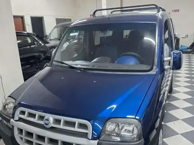 Usata Fiat Doblò 69 CV (50 kW) 2004 Monovolume