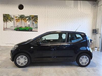 Usata VW up! Move 60 CV (44 kW) 2012 Nero Utilitaria