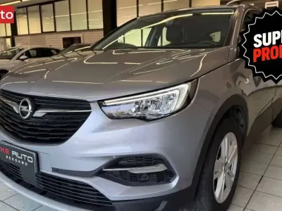 Usata Opel Grandland X Elegance 131 CV (96 kW) 2021 Grigio SUV