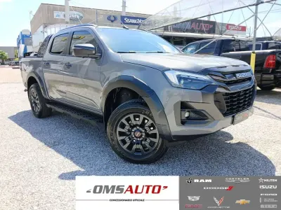Nuova Isuzu D-Max 163 CV (119 kW) 2026 Kinabalu grey Pick-up
