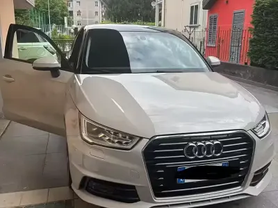 Usata Audi A1 Sportback 90 CV (66 kW) 2018 Utilitaria