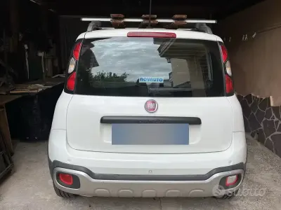 Usata Fiat Panda Cross Cross 69 CV (50 kW) 2020 Bianco Utilitaria