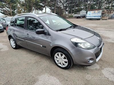 Grigio Usata 2010 Renault Clio GrandTour Station wagon | 2900 € (Super prezzo)